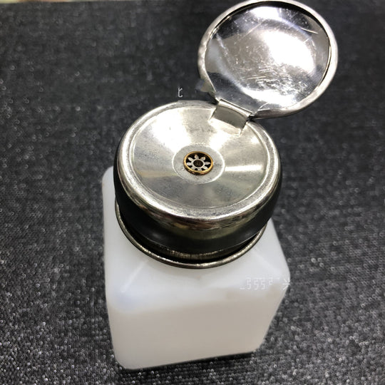 Alcohol bottle press type water outlet alcohol pot