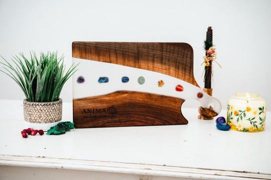 ANIMA Crystal Chak-uterie Board
